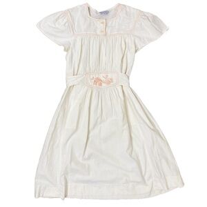 Vtg INDIA IMPORTS Rare Embroidered smocked dress Kids size 9 / 10